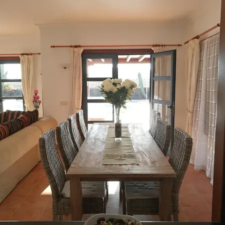 Roma Lanzarote بلايا بلانكا